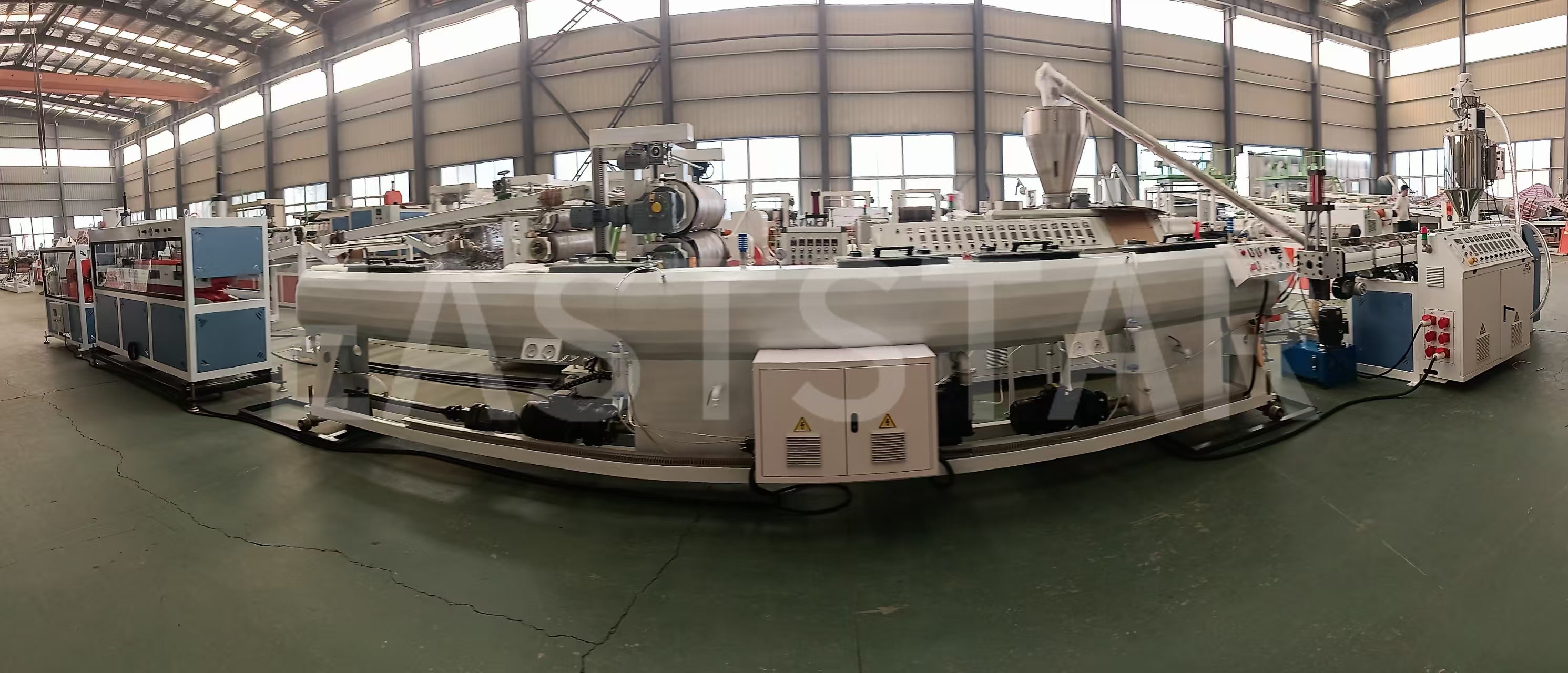 QINGDAO EASTSTAR schließt Lieferung der PE-Rohrproduktionslinie ab und unterstützt damit die Entwicklung der palästinensischen Infrastruktur