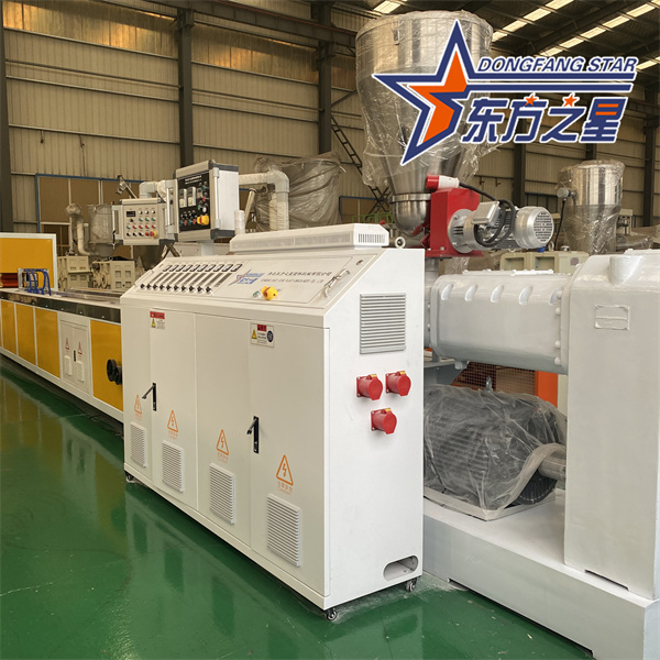 Extrusionsausrüstung für PVC-Deckenplatten
